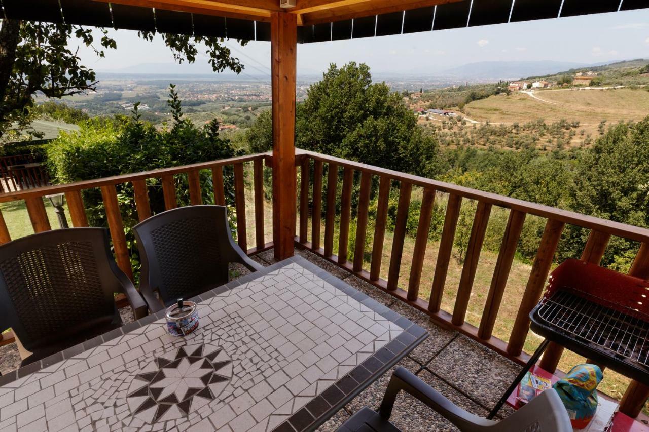 Villa Borgo Dei Gigli Lamporecchio Exterior foto